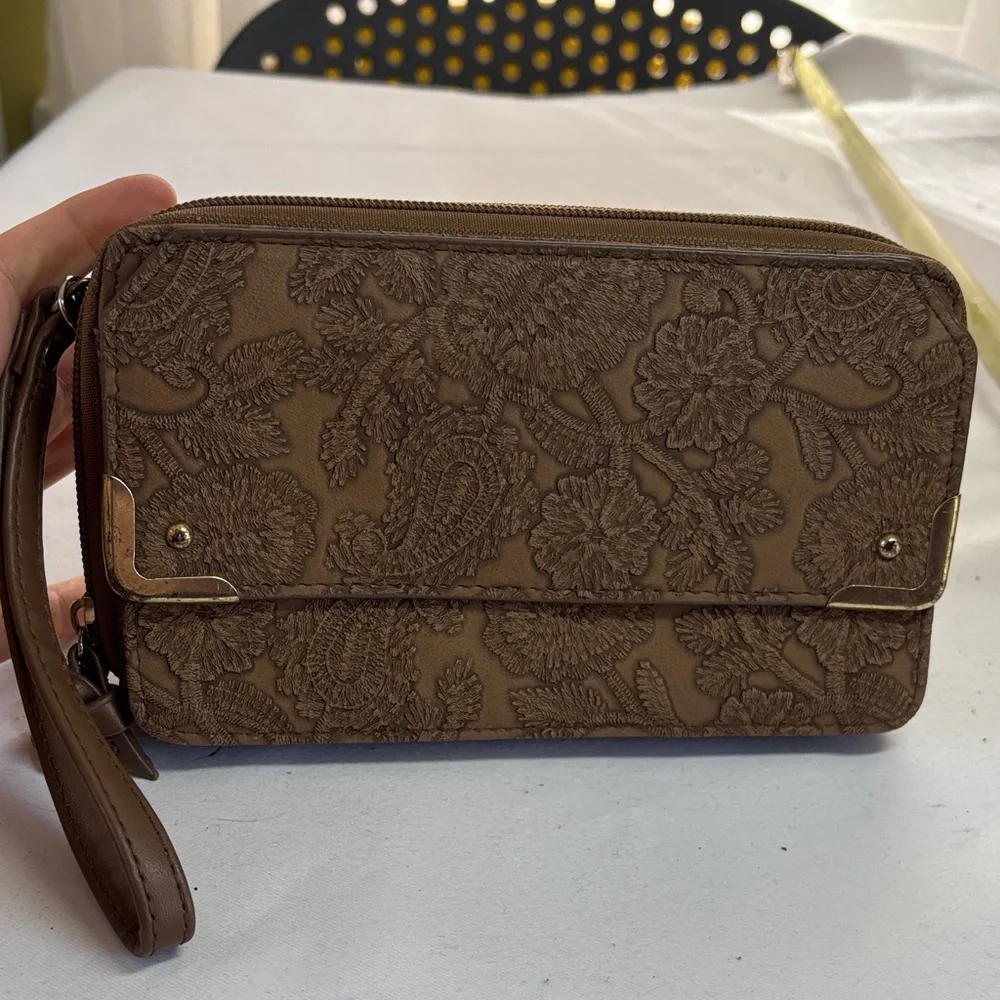 Bueno Brown Embossed Faux Leather Clutch Wristlet Wallet